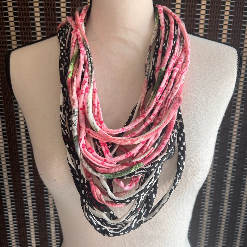 Scarf necklace